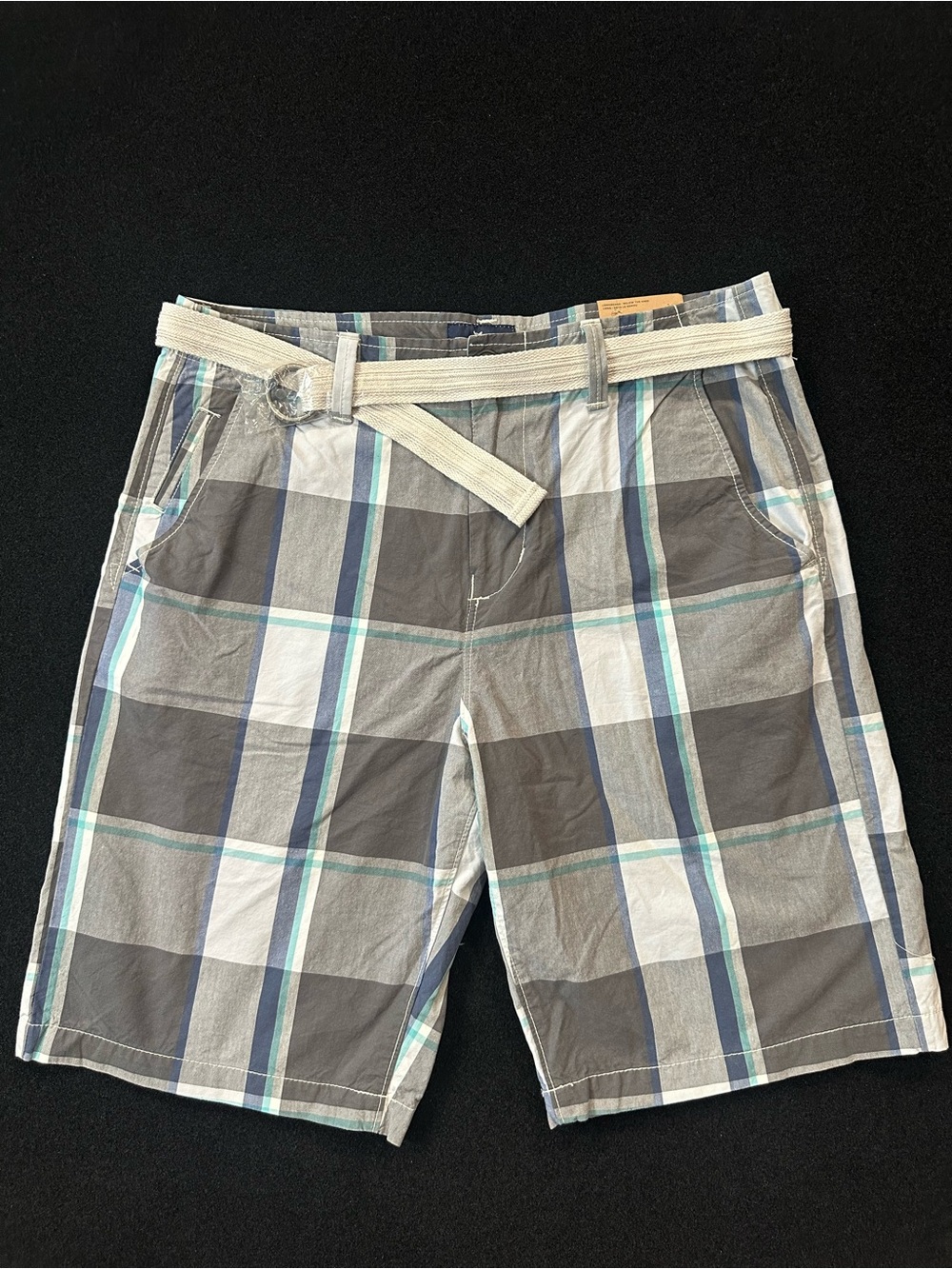 American Eagle Outfitters Gray Plaid Cotton Shorts with Light Belt